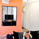 Liz - T2 - Wifi - Queen Size * רואן